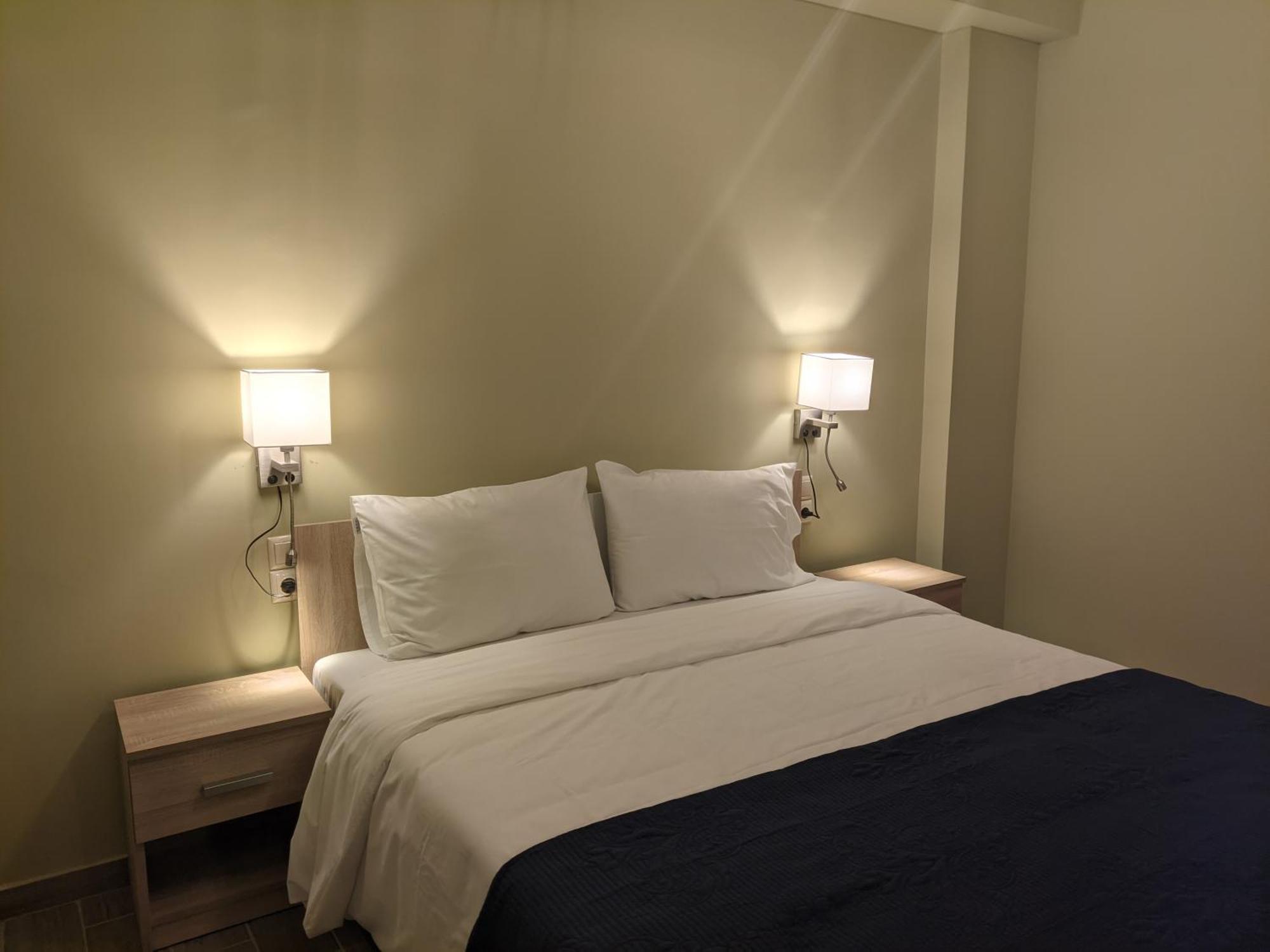 Aristo Central Apartments Янина Экстерьер фото